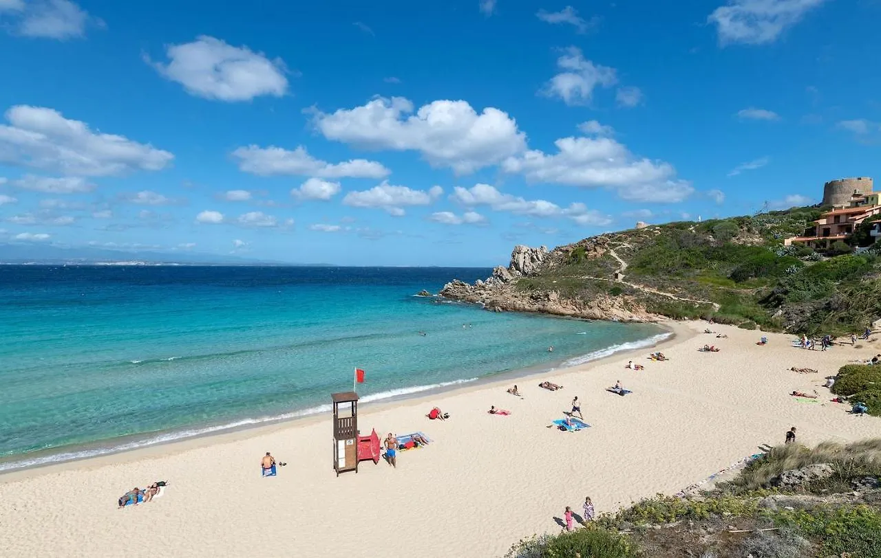 Appartement Glorious Residence Le Pavoncelle One Bedroom Sleeps Four Child Num1454 Santa Teresa Gallura